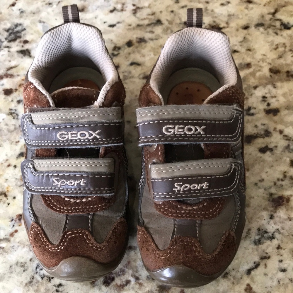 Geox Leather Boy Sport Sneakers Shoes Size 7